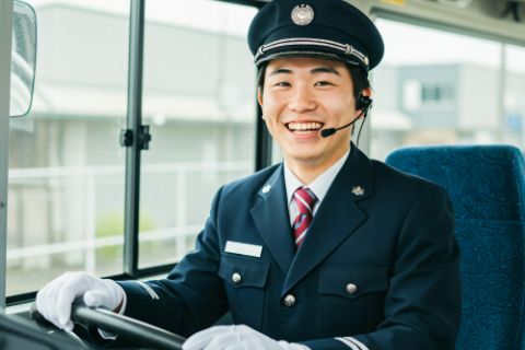 3年目～　乗務員